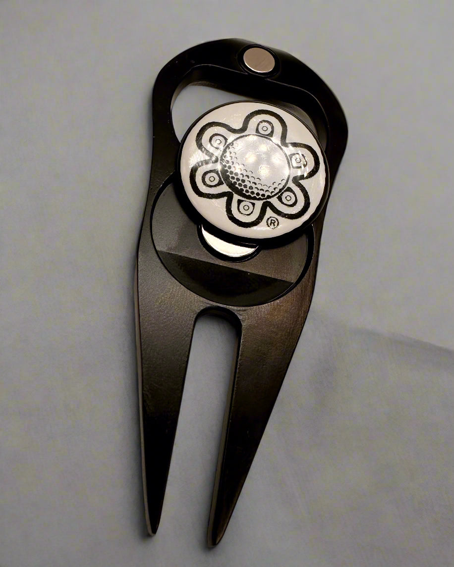 Taino Golf Divot Tool