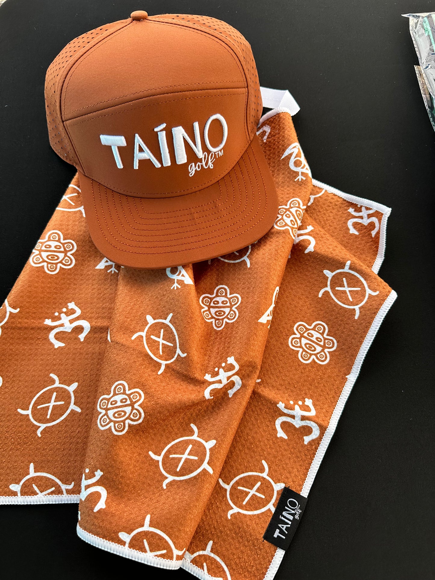 Taino Print Microfiber Golf Towel