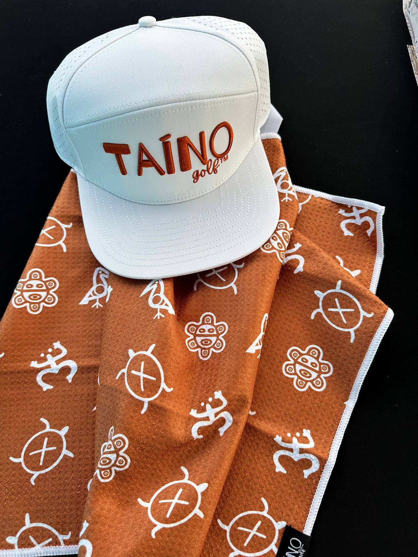 Taino Print Microfiber Golf Towel