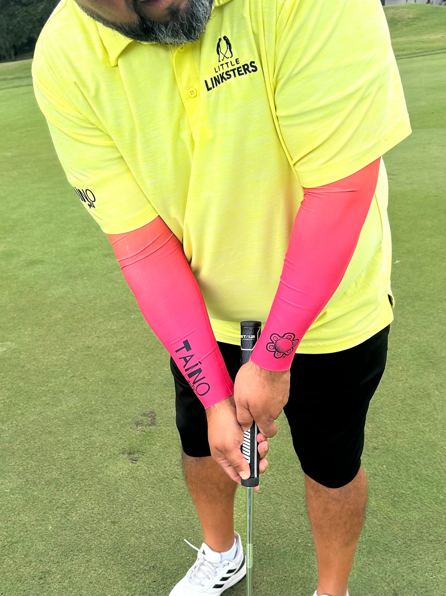 Taino Golf Arm Sleeve Pair